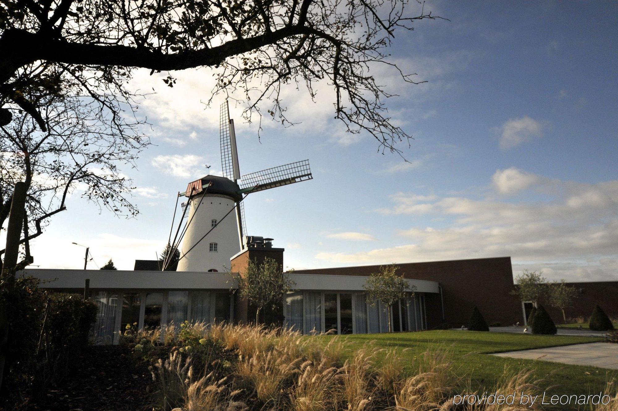 Hotel Al Mulino Maasmechelen Bagian luar foto